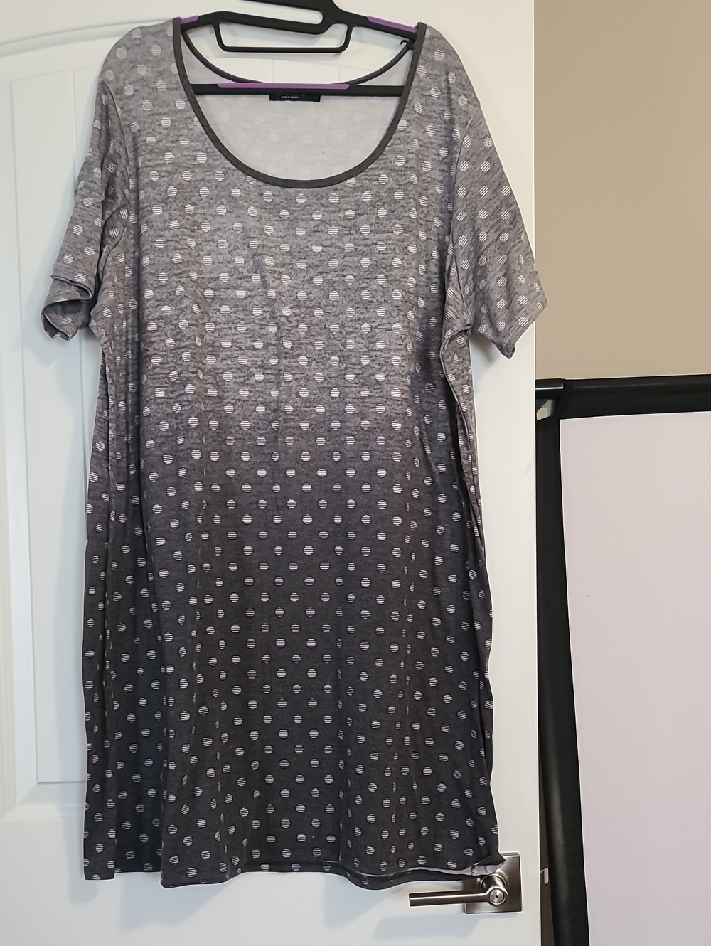 Relaxed Gray Ombre Polka Dot Tunic Dress
